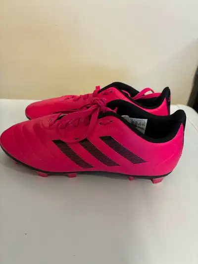 Girl’s soccer shoes , View more