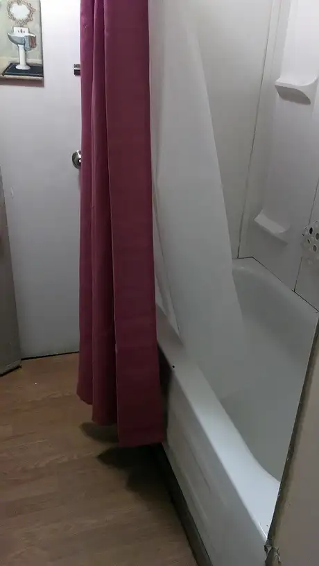 Room for rent House Apartment Rental St Catharine, Fort Erie in Room Rentals & Roommates in City of Toronto - Image 9