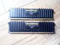 DDR4  64G  (4x16GB)