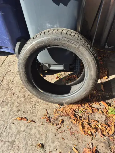 Winter tires used half a season. (Brand new) BRAND: Michelin lattitude X-ICE winter SIZE: 235 55 19....