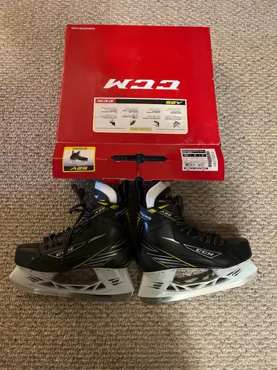 CCM A25 Hockey skates, View more