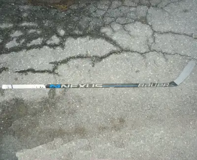Bauer Nexus Senior Hockey Stick Left Curve Kane P88 87 Flex Lie6, View more