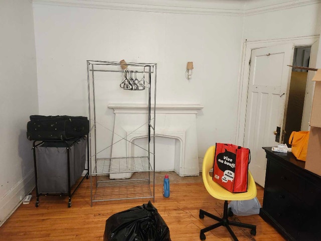 Spacious Room available in the heart of Downtown. — photo 1