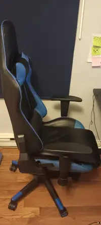 Selling gaming chair