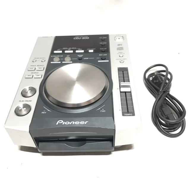 Pioneer DJ CDJ-200 - Digital CD Deck with Effects for DJs - USED in Other in City of Montréal