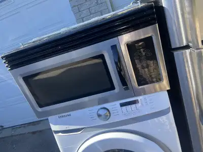 Frigidaire 30 w over RNAGE microwave can deliver , View more