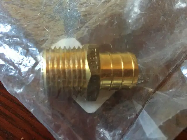 Accessoires de plomberie jamais utilisé in Plumbing, Sinks, Toilets & Showers in Longueuil / South Shore - Image 5