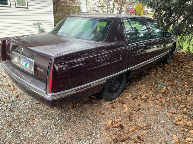 1996 Cadillac Deville - Low Kms  in Cars & Trucks in Vernon - Image 3