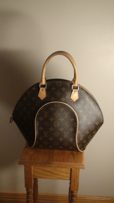 Sac à main Louis Vuitton Ellipse PM Monogram, View more