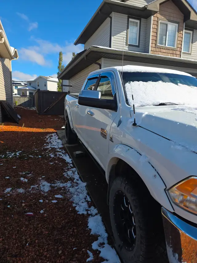 2012 Ram, Needs Injectors before i parked it590988558164316161