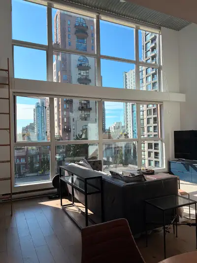 ALL-INCLUSIVE | Spacious LOFT | Available NOW HIGHLIGHTS ⚡ Electricity + Wi-Fi included 980 sq ft ️...
