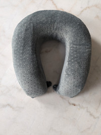 U shaped Pillow - Used