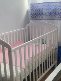 Baby crib and mattress 