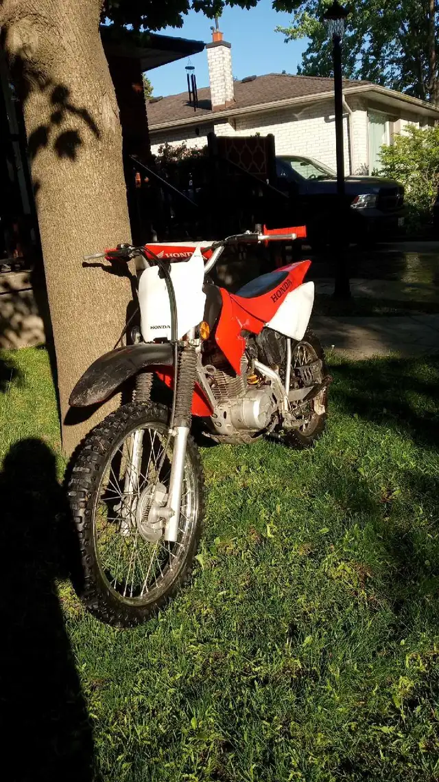 2007 Honda 125 crf in Dirt Bikes & Motocross in London - Image 2