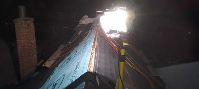 LOOKING FOR ROOFERS523497422760202242