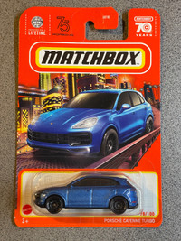 Matchbox hot wheels Porsche Cayenne turbo blue