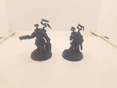 Warhammer 40k primed black primaris Apothecary 40$ each, View more