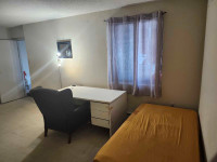 Sublet  available  from  April 15th to August 30th. extention av