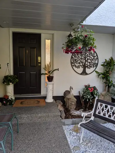 Pet-Friendly, Upper-level 2 Bedroom + Den, 2 Bathroom home located in Dilworth Mountain. Available F...