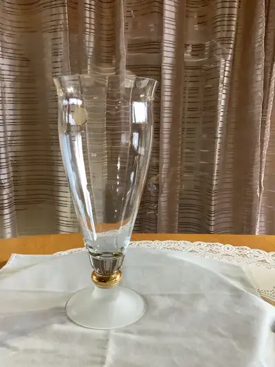 Crystal clear vase made in Romania, View more