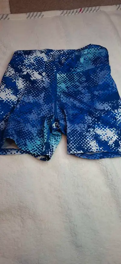 Blue and white - old navy active wear. Gently used.
