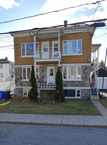 1207 4e Rue — photo 2