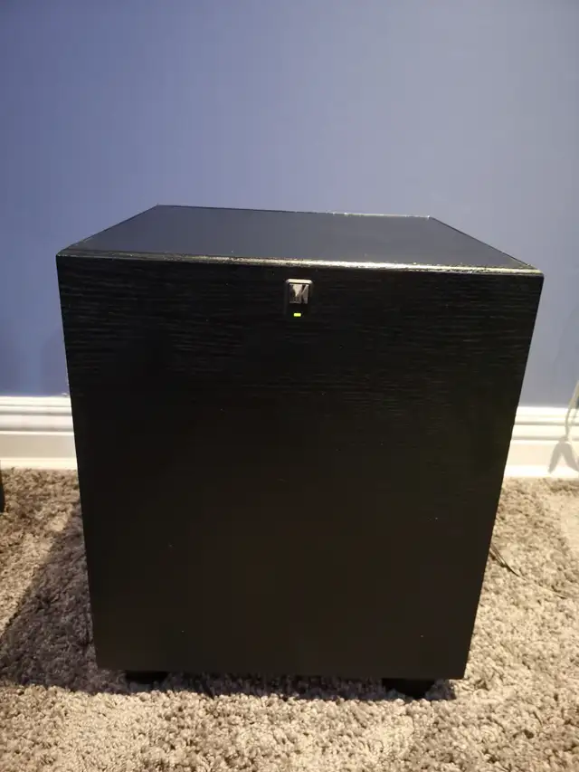KEF Subwoofer in Speakers in Markham / York Region - Image 2