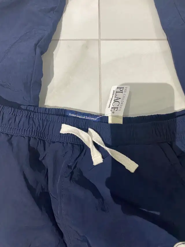 2 X sz 14 Boys snow pants with fleece inside  in Kids & Youth in Edmonton - Image 5