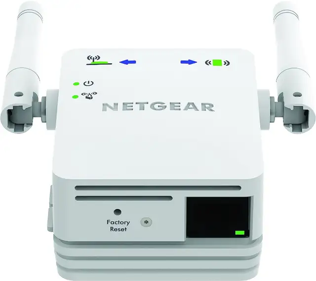 NETGEAR N300 Wall Plug Version Wi-Fi Range Extender in Networking in City of Toronto - Image 3