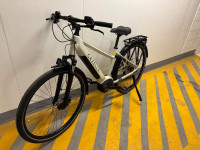 Vélo électrique Gazelle Mid step à vendre - COMME NEUF