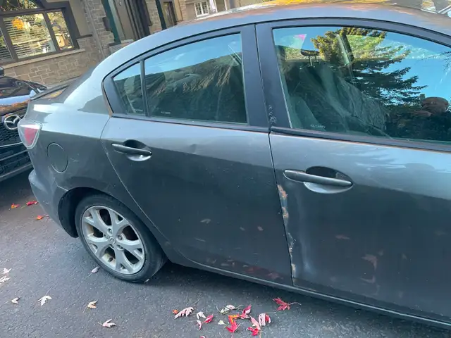 Mazda 3 2012598246621699133444