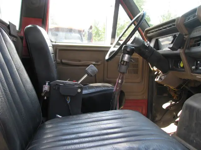 Heavy Dump Truck - Works Well in Heavy Trucks in Kamloops - Image 7