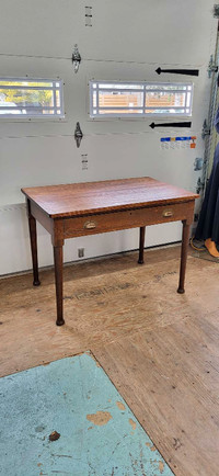 Antique Oak Desk w/ Large Drawer