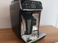 Philips 5400 Machine à Espresso *Café gratuit*