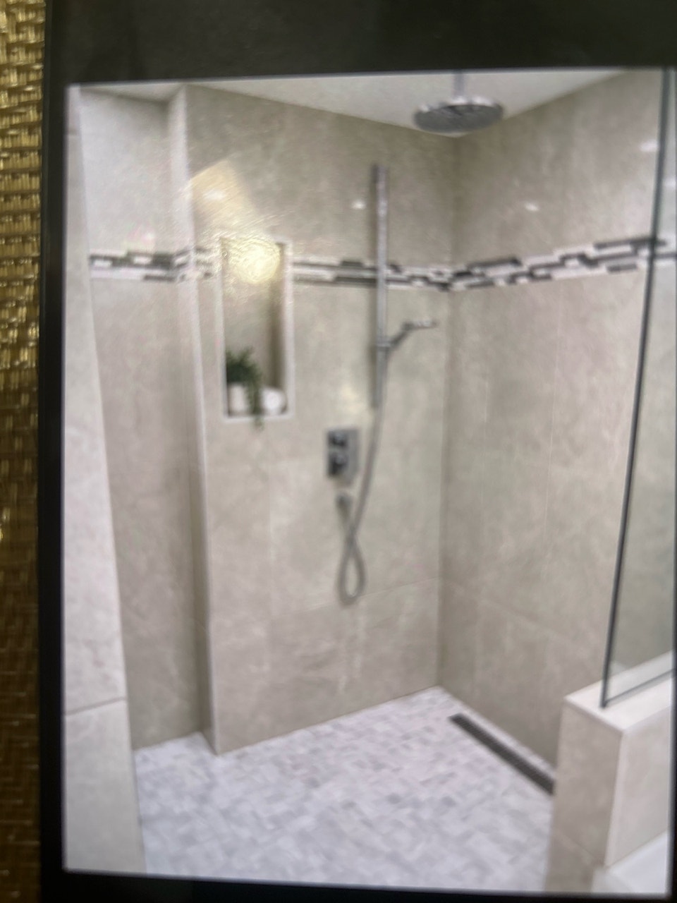 large 41/2rent apartment in Longueuil 4