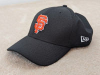 MLB San Francisco Giants New Era  3930 fitted Medium-Large hat.