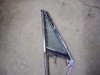 1965-68 chev caprice/impala oem tinted right vent window assy