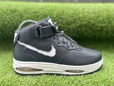 Mens shoes Nike Air Force 1 Mid Evo Remastered brand new 8 size, View more