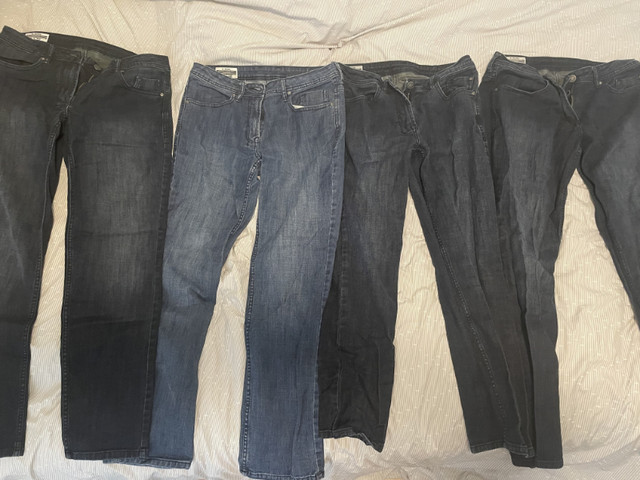 4 Paires de Jeans dans Hommes  à Longueuil/Rive Sud