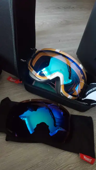 Masque de ski / snow Marker + verre de remplacement + boitier, View more