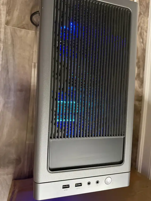 Lenovo Legion (Rtx 4070TI Super/ I7-14700F/ 32GB DDR5 RAM/ 1TB  in Desktop Computers in Mississauga / Peel Region - Image 6