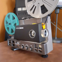 8mm projector in All Categories in Ontario - Kijiji Canada