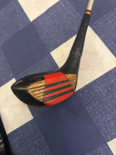 This vintage Wilson Aqua-T Strata-Bloc golf club is a piece of history ready to find a new home! Bei...