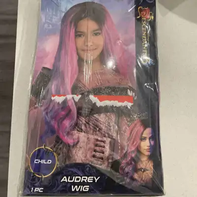Descendants 3 - Audrey wig , View more