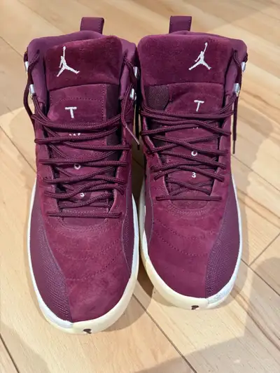 Jordan 12 Bordeaux size 11.5, View more