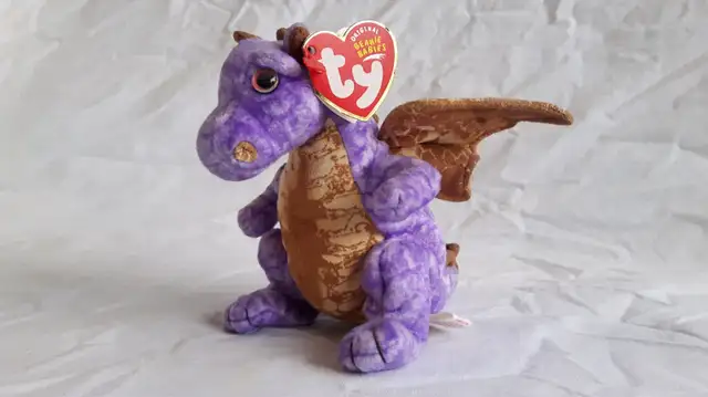 Ty Beanie Babies Dragon Legend (2003)