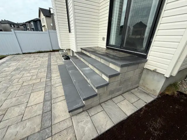 Ottawa Pro Interlock/Deck/Fence Service/Most Affordable Price in Interlock, Paving & Driveways in Ottawa - Image 5