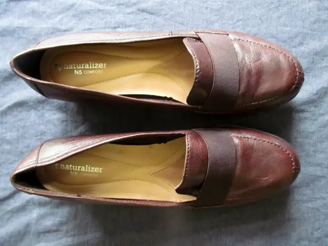 Shoes, Women's shoes Size 11, low heel shoes, Brown, NEW in Women's - Shoes in Markham / York Region - Image 5