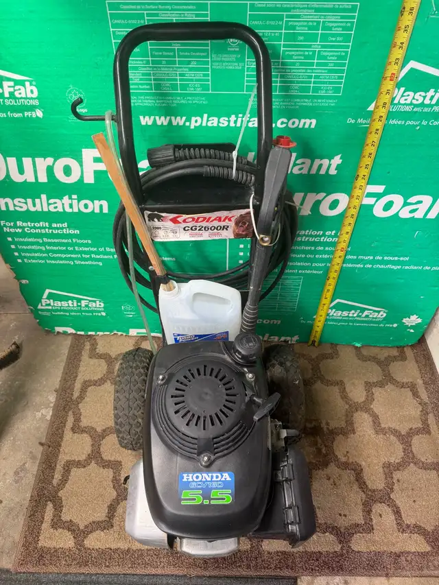 Honda powered pressure washer