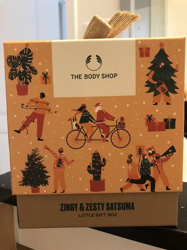 Brand New Body Shop Zesty Satsuma Gift Box in Other in City of Toronto - Image 2